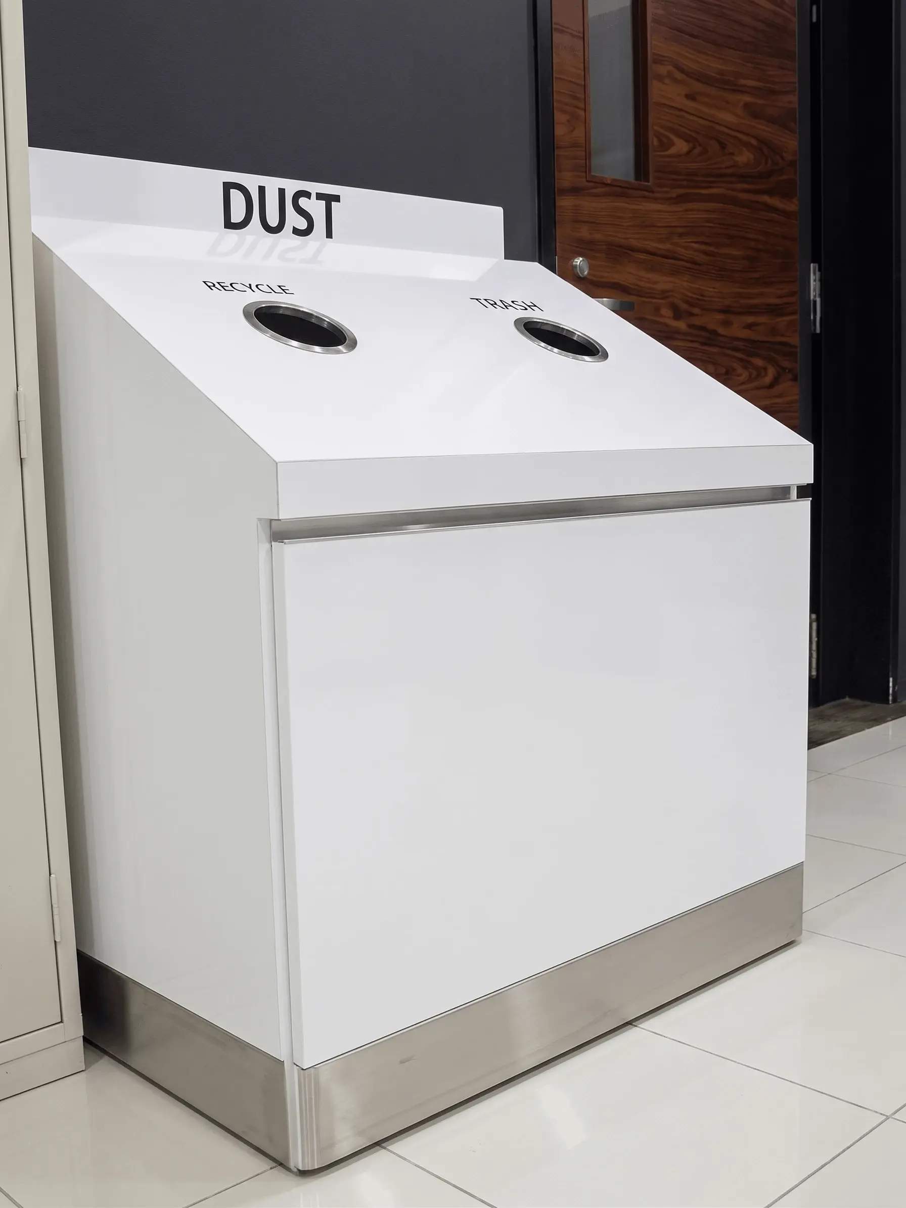 ステンレス加工 DUSTBOX